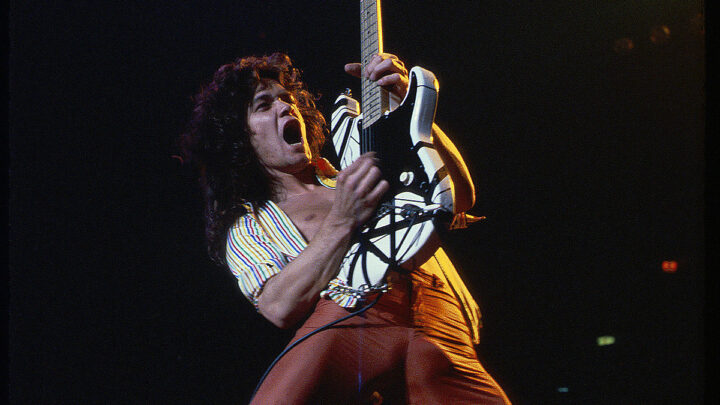 El productor de los Grammy responde a los comentarios sobre el homenaje a Van Halen