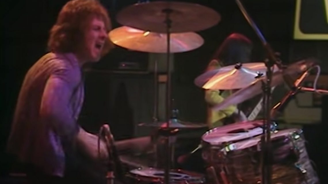 John Hinch, baterista del primer álbum de Judas Priest, murió a los 73 años