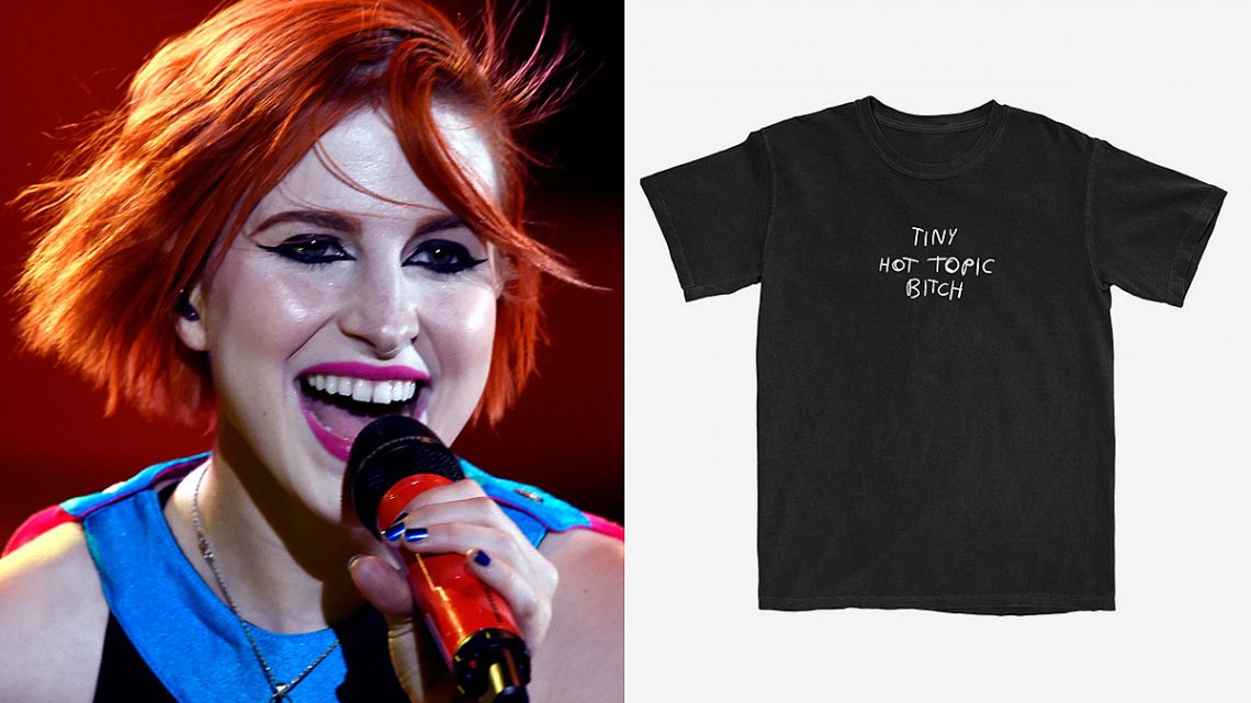 La camiseta ‘Tiny Hot Topic B * tch’ de Paramore recaudó $ 45K para la salida / entrada