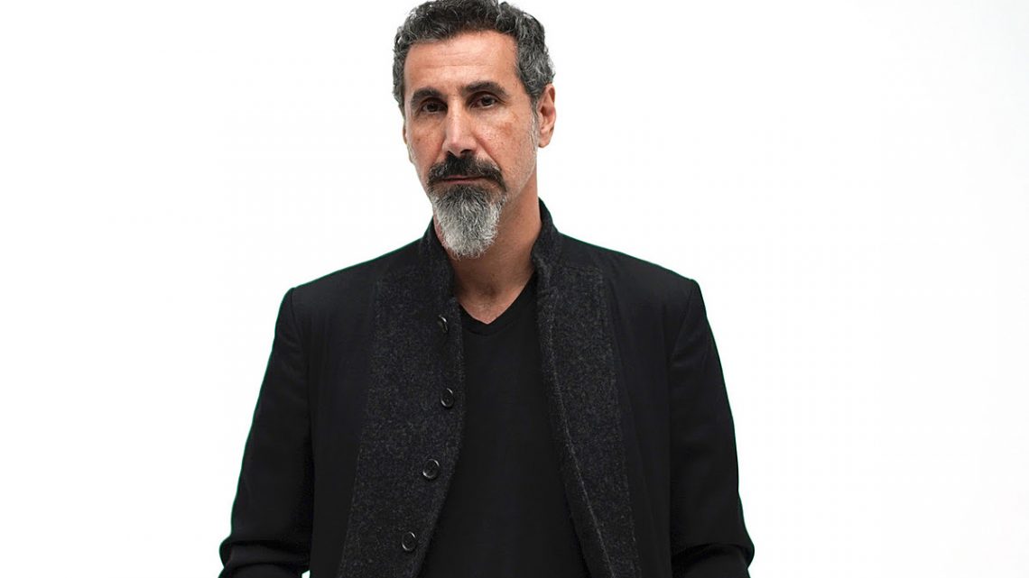 Serj Tankian revela los nuevos cortes clásicos «Film Piano» + «Titulado»