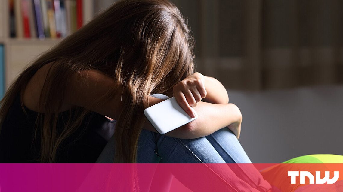 Los depredadores sexuales se dirigen a adolescentes vulnerables con asesoría en línea sobre anorexia