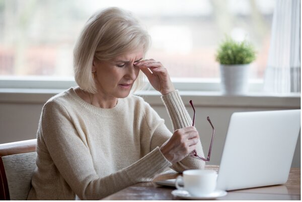 17 signos poco comunes de la menopausia que toda mujer debería conocer
