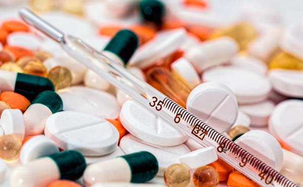 Sicurezza sui farmaci: non semper l’iter per l’immissione in commercio è adeguato
