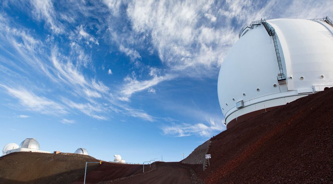 Hawái busca el fin del conflicto por la astronomía en la montaña sagrada